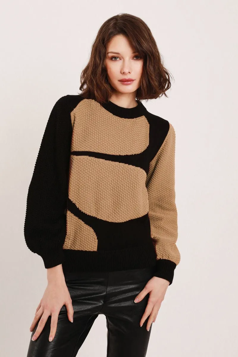 Hannah Flower Pullover