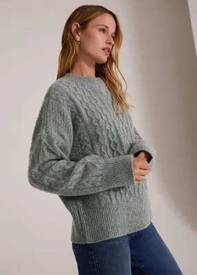 THE OVERSIZED CABLE SWEATER